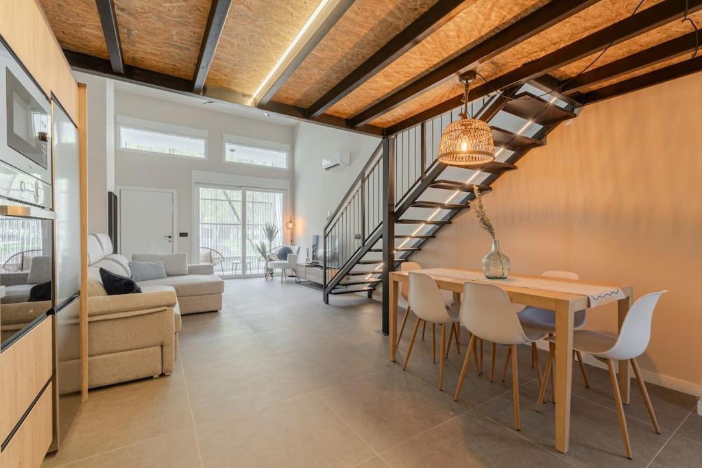 La Suite Mediterranea - Housevanlive Валенсия Екстериор снимка